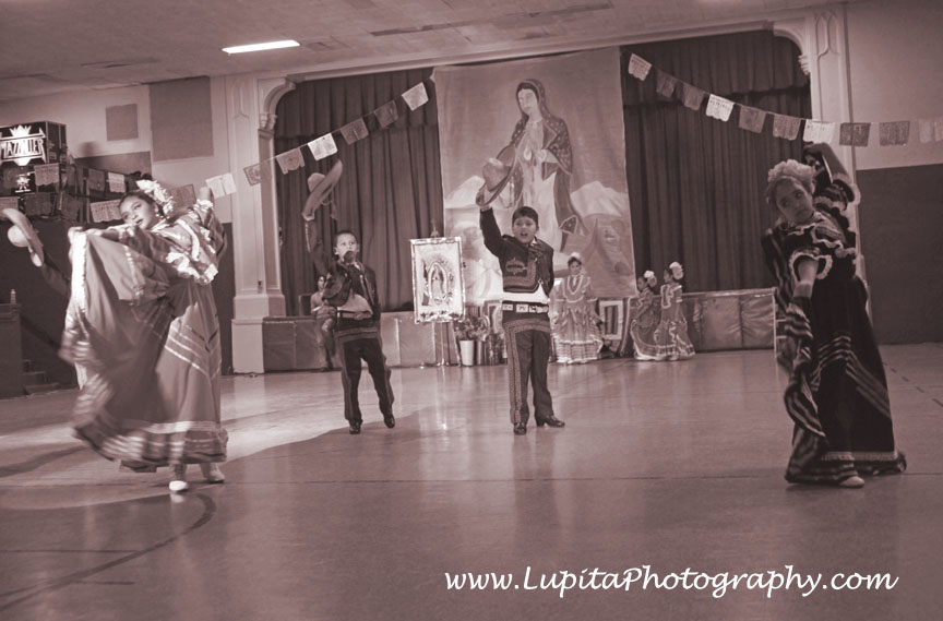 Lupita Photography: Bodas-Weddings, Quinceaños - Sweet Sixteen's & other events photography. New York City (Bronx, Staten Island, Manhattan, Brooklyn, Queens), Long Island, New Jersey, Connecticut, Washington, D.C.