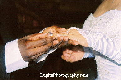Lupita Photography: wedding, sweet 16 and other events photographer.