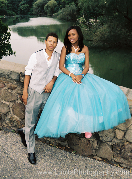 Lupita Photography: Meaning of Quinceanera celebration.