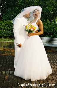 LupitaPhotography.com: Wedding, Sweet sixteen photography - Fotografia para bodas, quinceaneras in New York City.